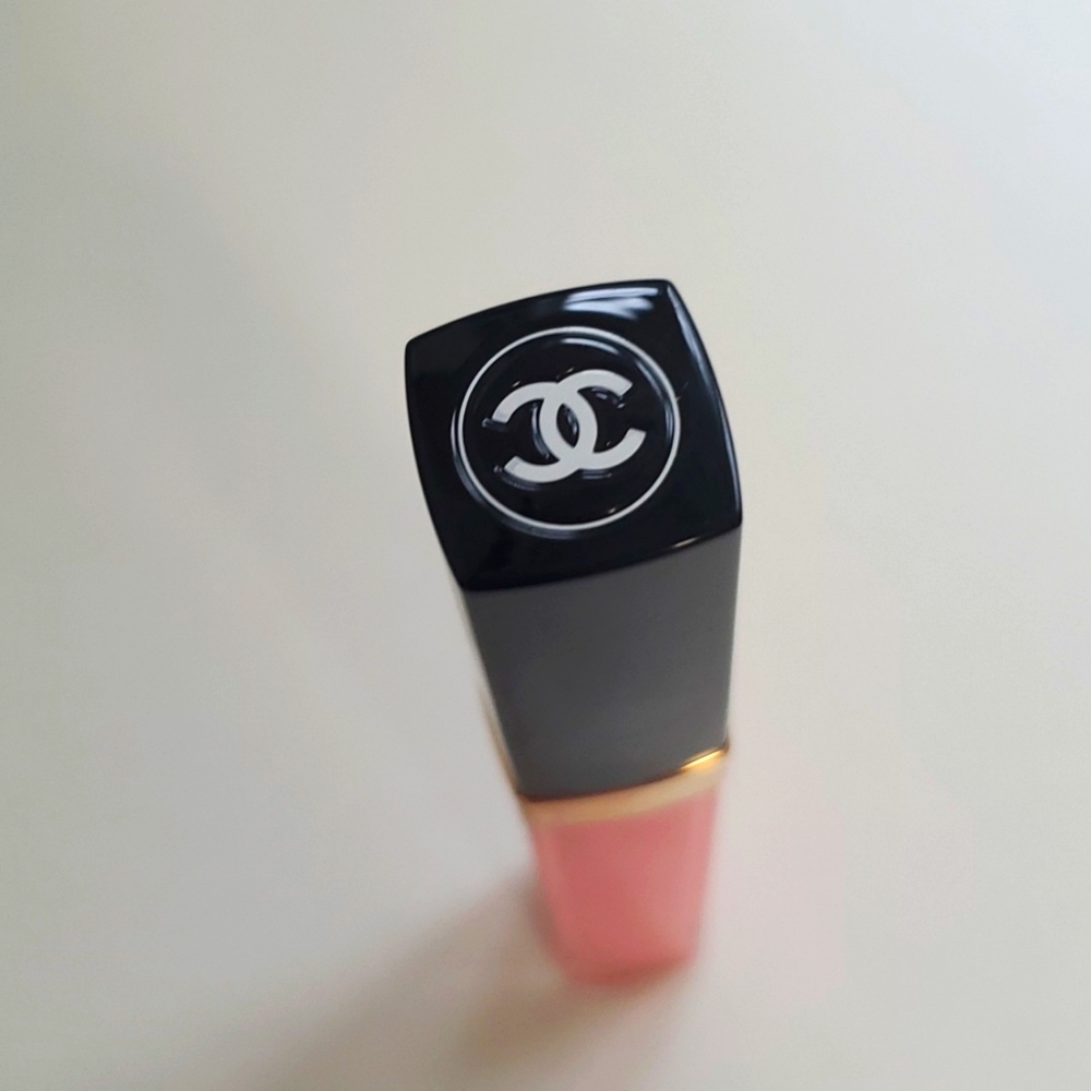 CHANEL Rouge Coco Gloss Moisturizing Glossimer in 728 Rose Pulpe AUTHENTIC - Picture 11 of 16
